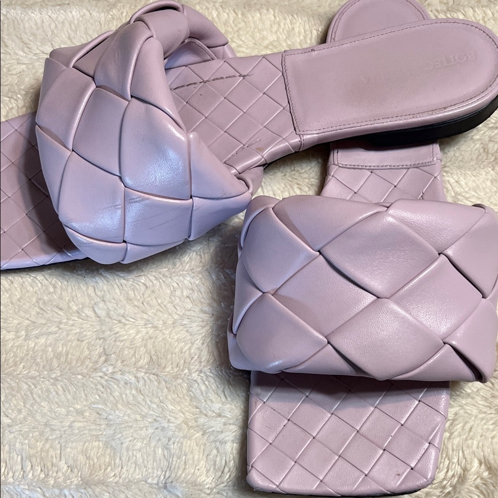 Bottega Veneta Lilac Braided Slide Sandals - Picture 12 of 12